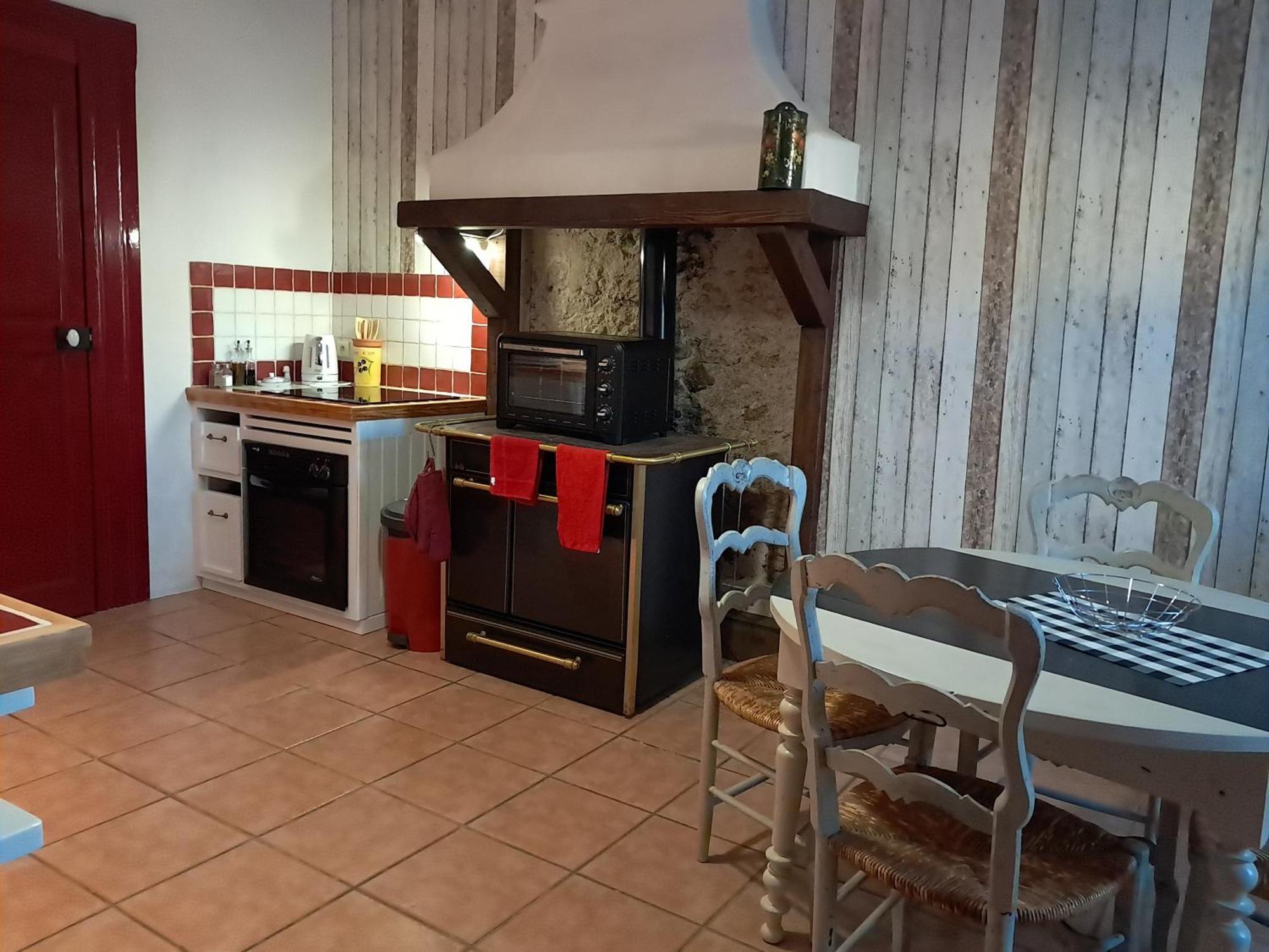 L'Oostaloo Logement De Vacances Usclas-l'Herault Bagian luar foto