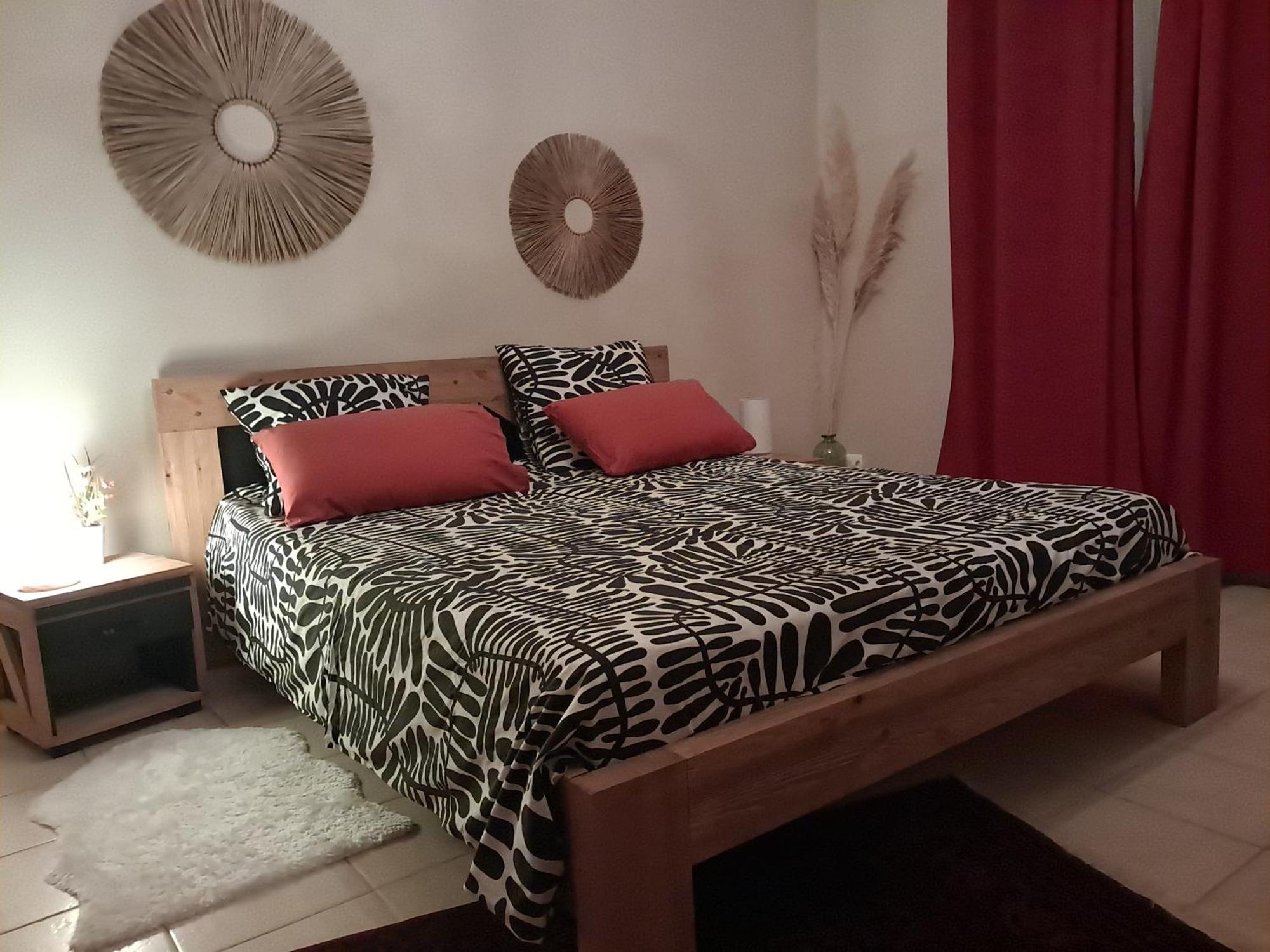 L'Oostaloo Logement De Vacances Usclas-l'Herault Bagian luar foto